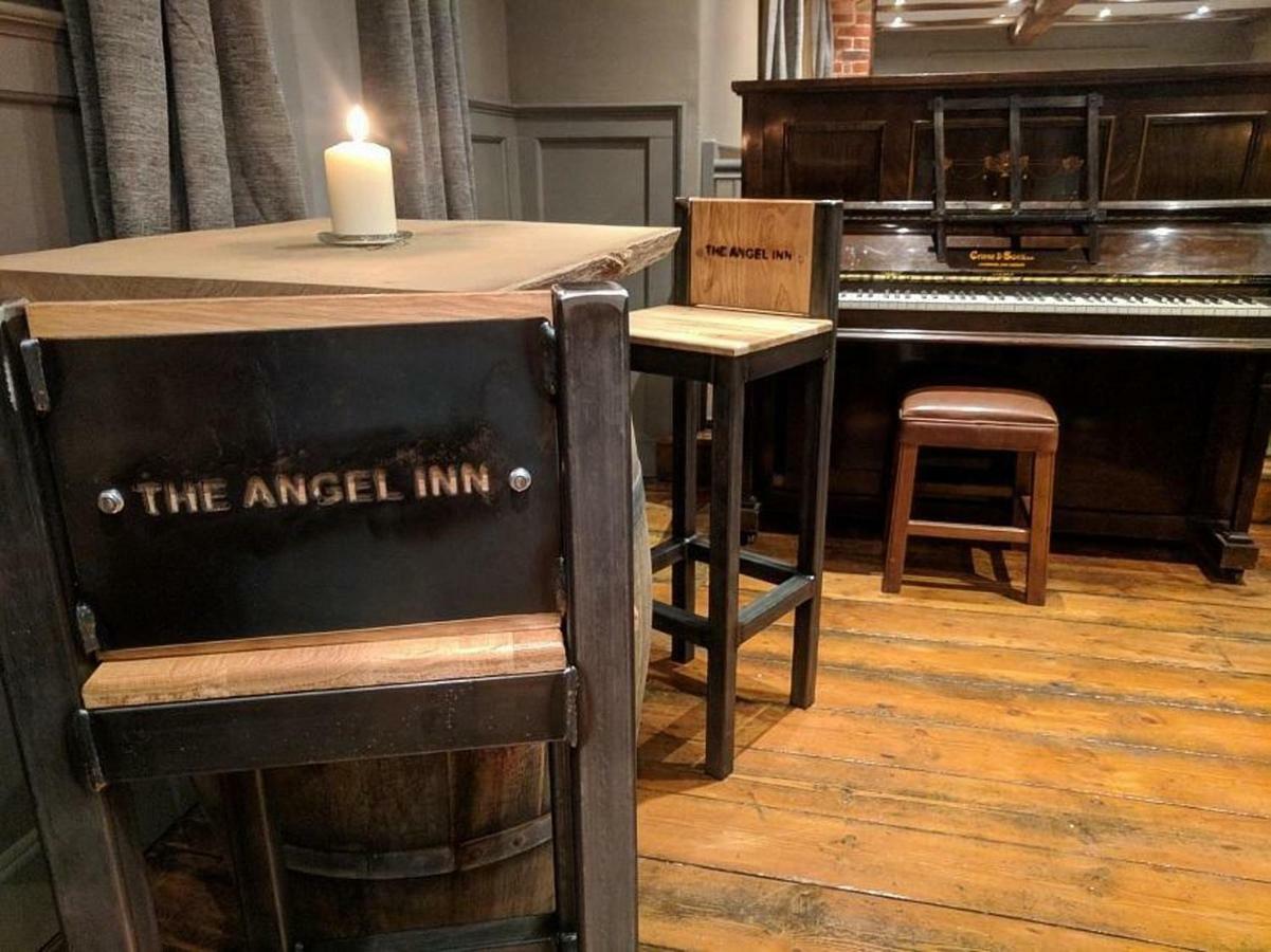 The Angel Inn Уорминстер Экстерьер фото